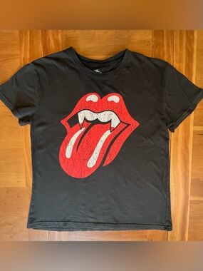 Rolling Stones Vampire Fangs Tongue Logo Black Tee L